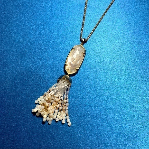 Kendra Scott Jewelry - Kendra Scott Eva pendant necklace NWT